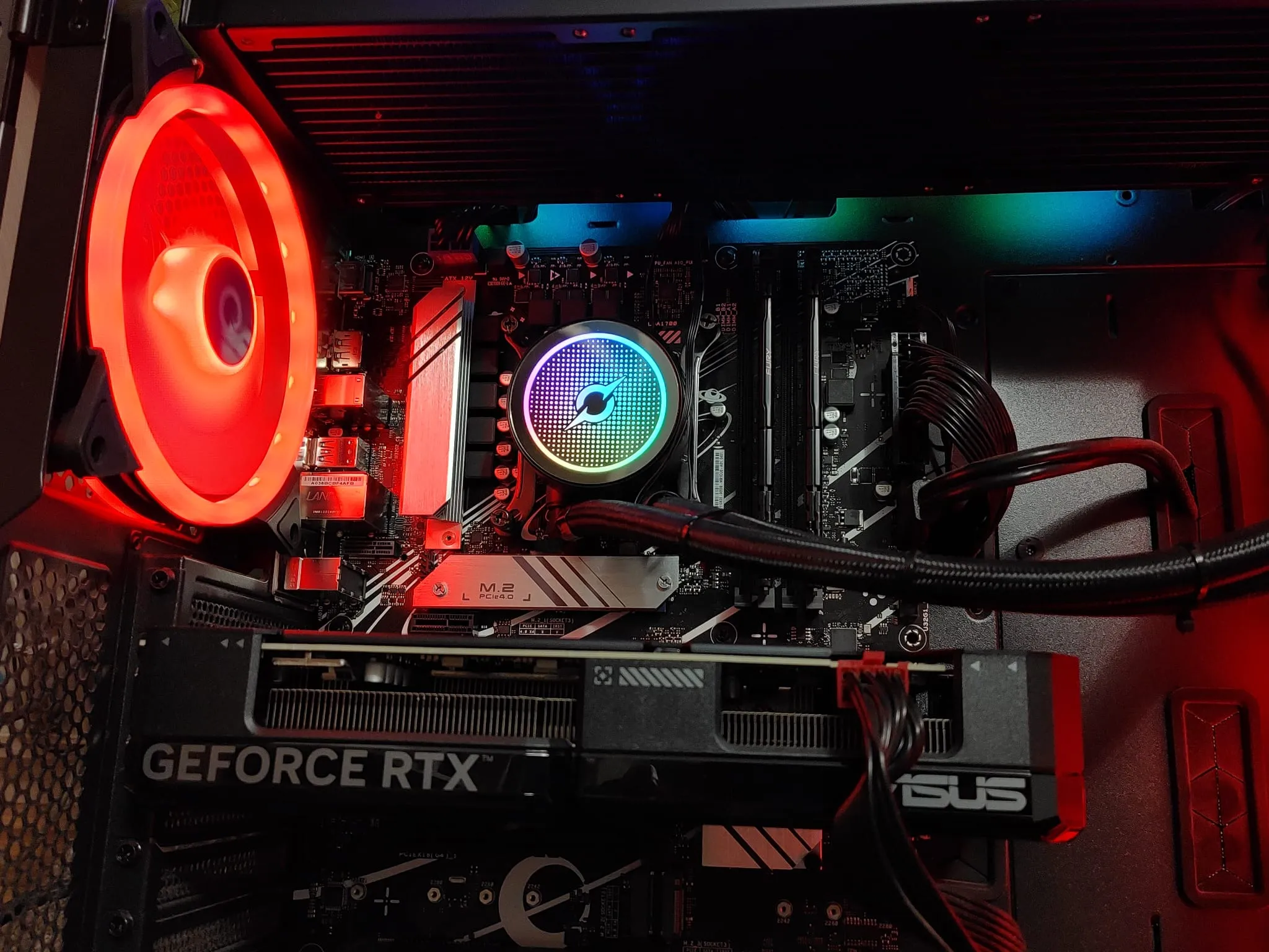 Interior desktop cu i5-13400F și cooler AIO - diagnosticare termică Drumul Taberei, MIRO Soft